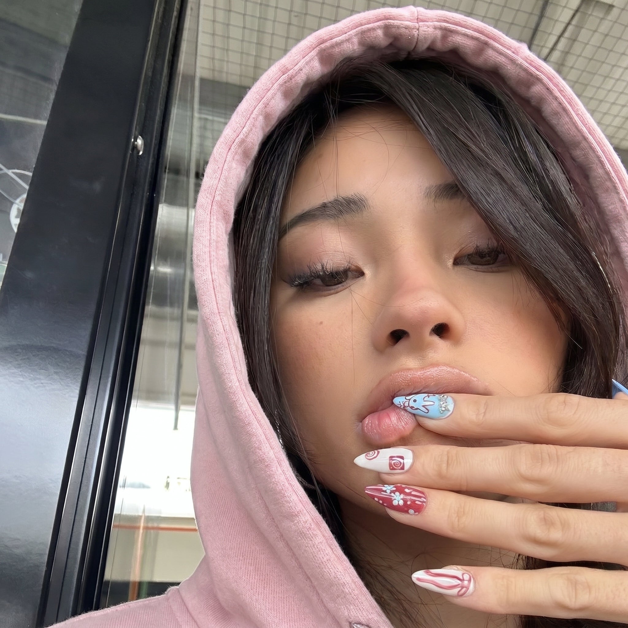 BUBBLEGUM HOODIE