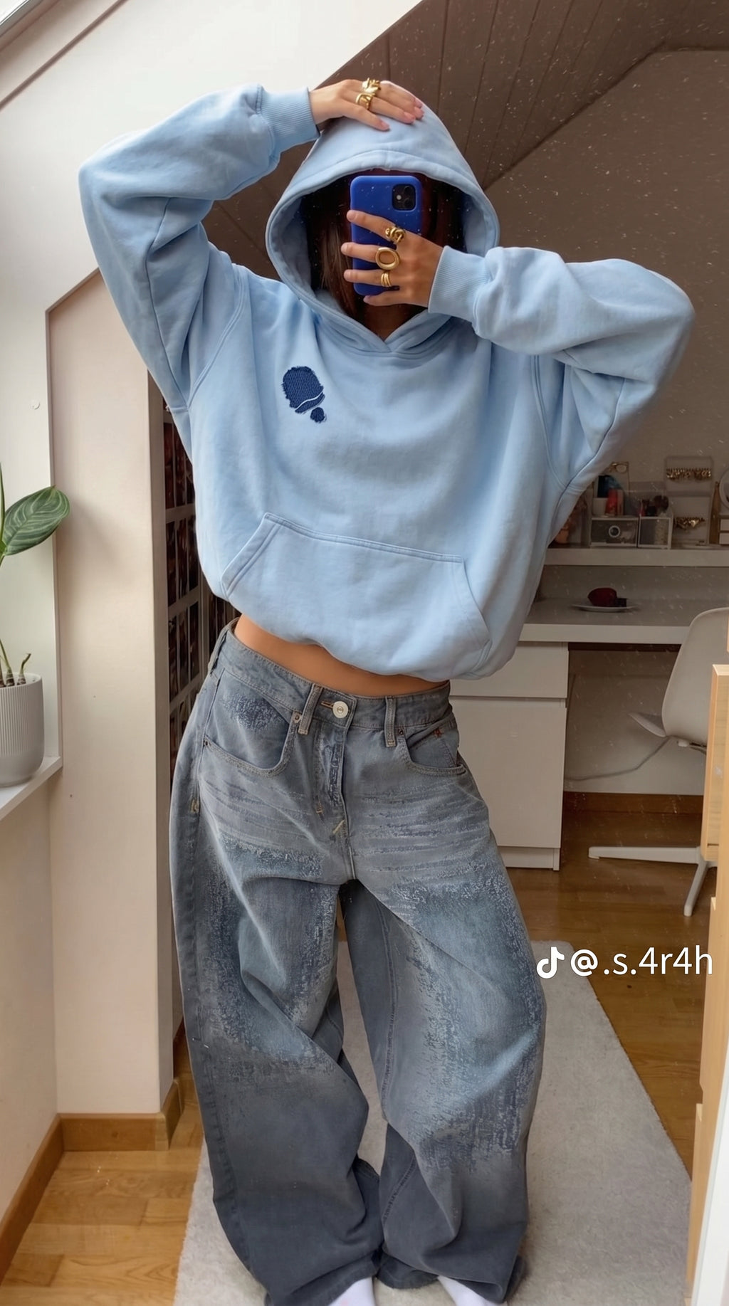BLUE FONDANT HOODIE